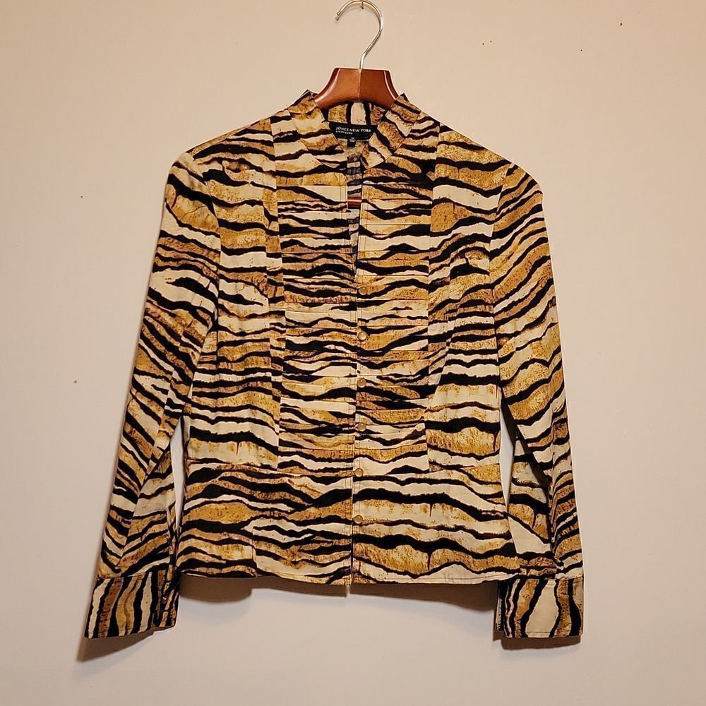 JONES NEW YORK Animal Tiger print blouse  Womens size M